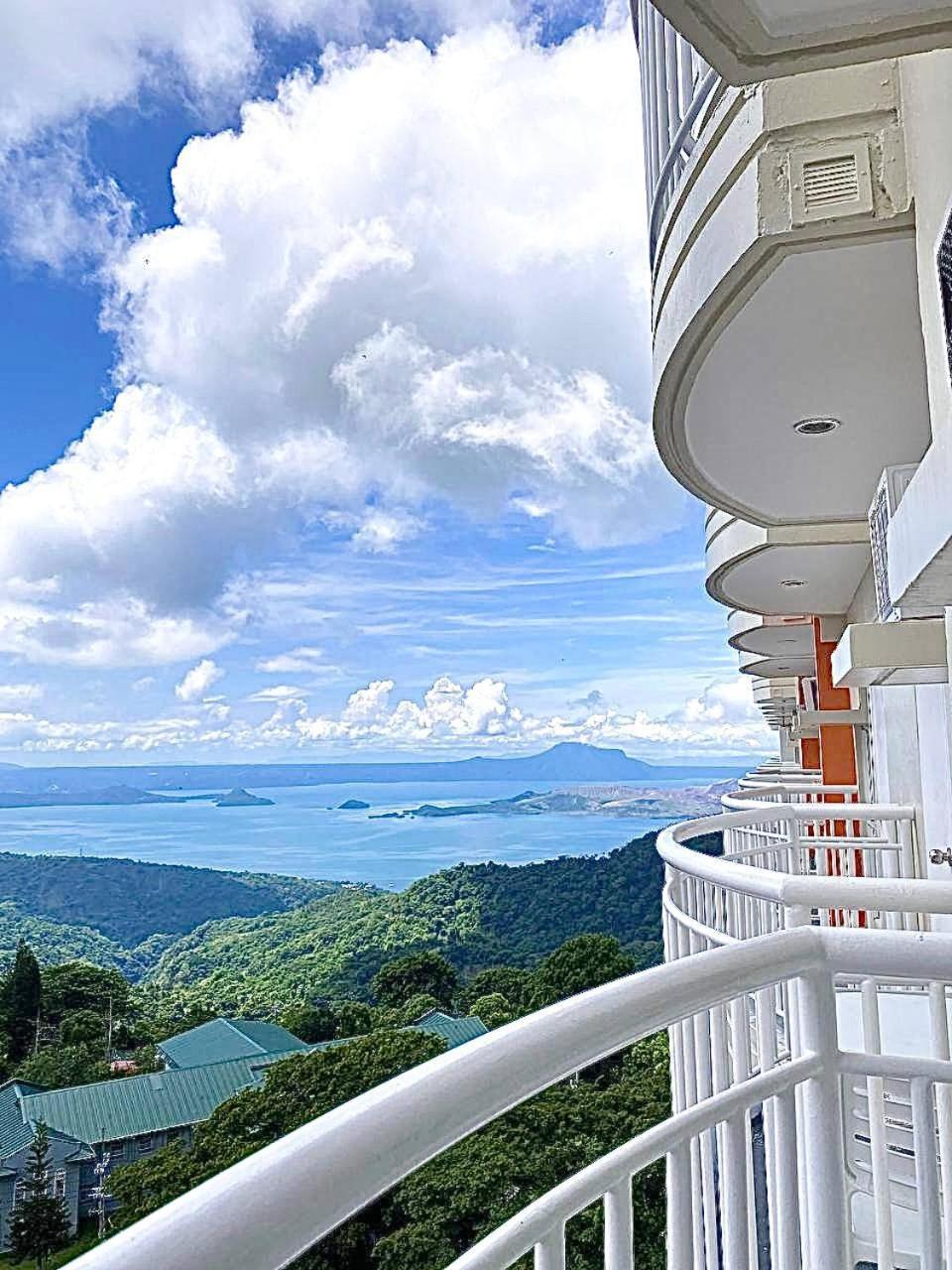 Casa Uzuri Tagaytay Staycation - Cityland Tagaytay, Prime Residences Тагайтай Экстерьер фото